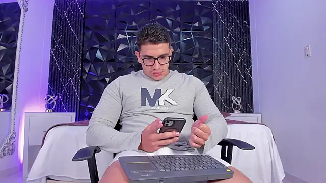 JeffDaltton live sex cam