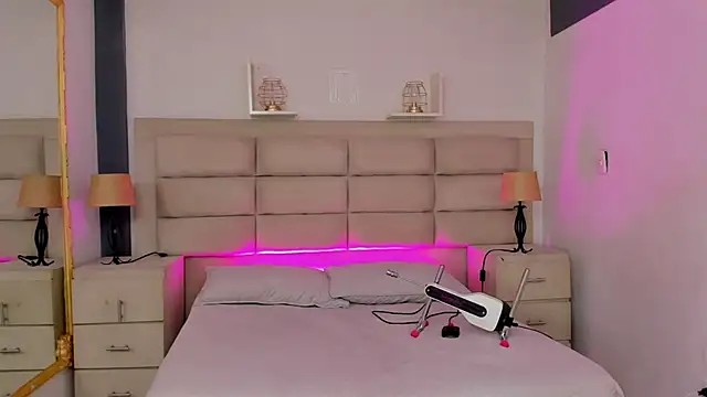 CinthiaCollins live sex cam