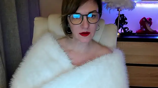 feliziaDesire live sex cam