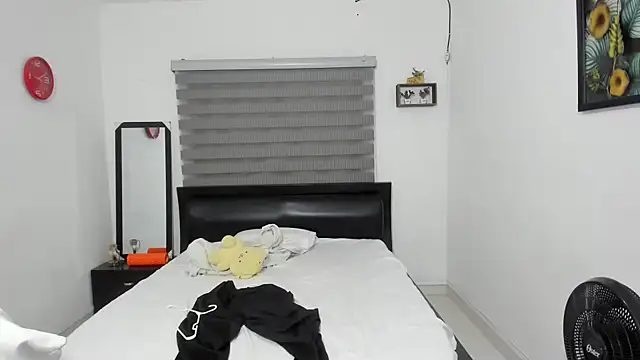 corzoethan live sex cam