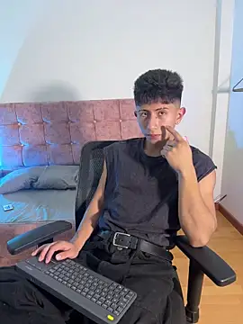 Andy_Justgame live sex cam