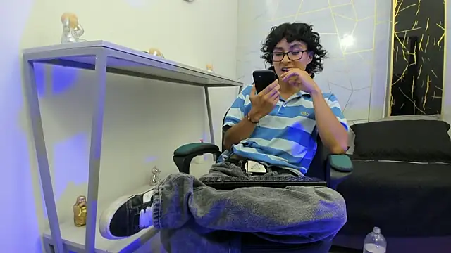 Zoro_V's cam snapshot