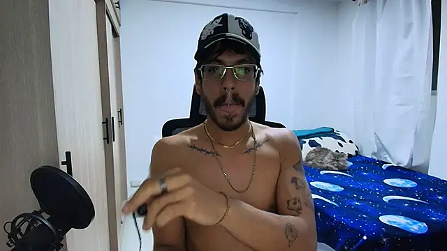 naitt_'s cam snapshot