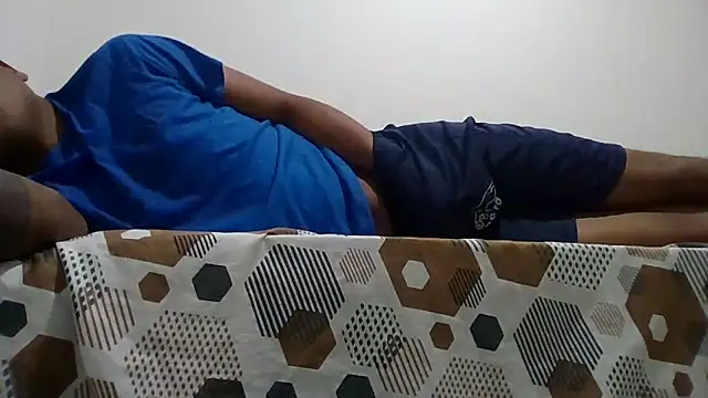 JUNINHOLEKEJR's cam snapshot