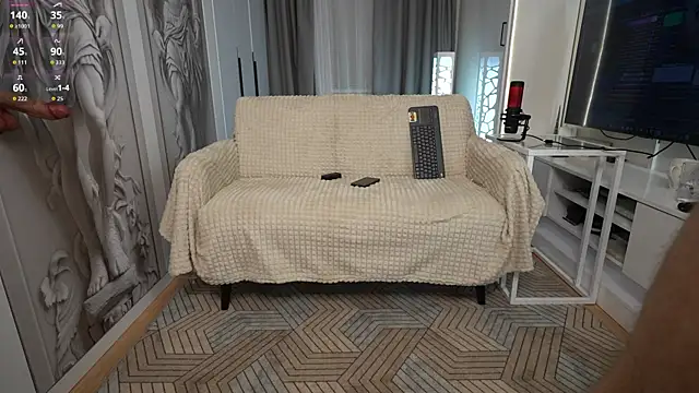 NickHOWLEN live sex cam