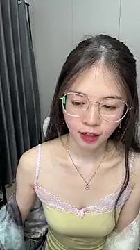 Qianqian-888 live sex cam