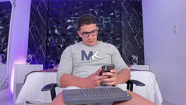 JeffDaltton live sex cam