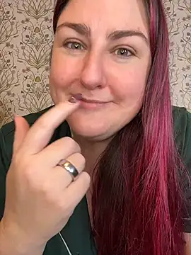 Lacey-BBW live sex cam