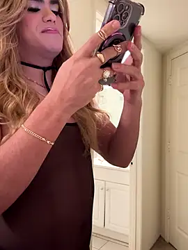 Tatianadelosrios live sex cam