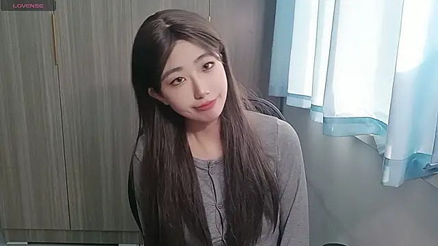 Yyoo-99 live sex cam