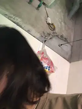 Sarahkiu live sex cam