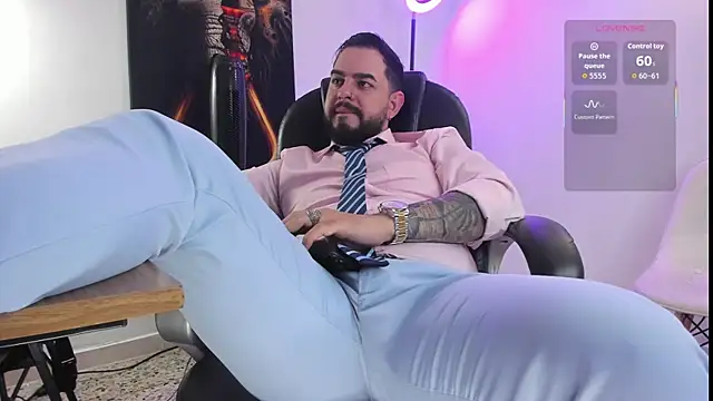 Ethan_Castellano's cam snapshot