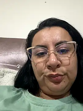 Abril_Luv live sex cam