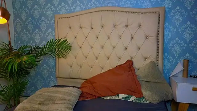 Miaa_Collinss's cam snapshot