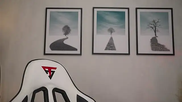 DianaBryans's cam snapshot