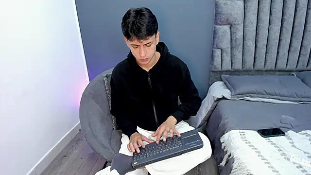 stephane_rouss live sex cam