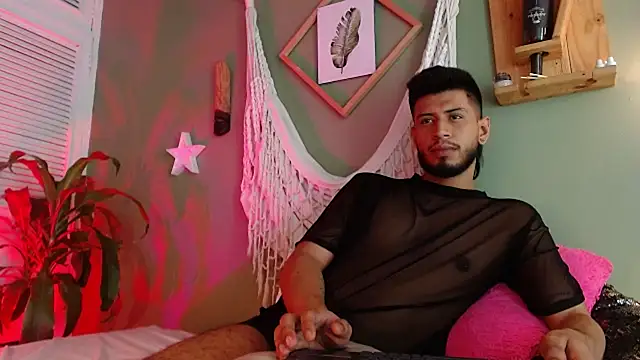 Colby_brown03's cam snapshot