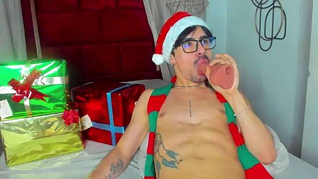 BryCams3's cam snapshot