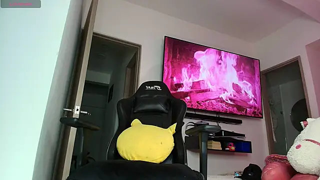 brunothompson3's cam snapshot