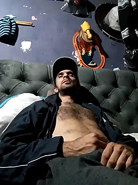 hairy_mannn's cam snapshot