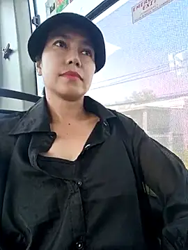 2HotAsain4u live sex cam