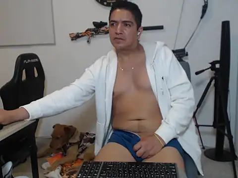 yayo_33's cam snapshot