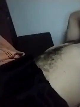 esterfour40's cam snapshot