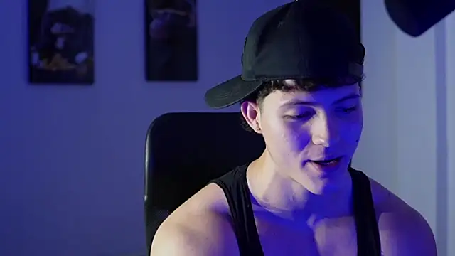 Hazzan_Velez's cam snapshot