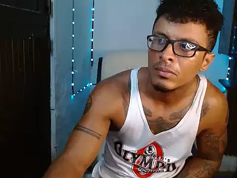 bigblackmen117uncs's cam snapshot