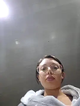 linda-schmidt's cam snapshot