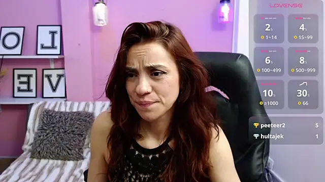 KendallWood_'s cam snapshot