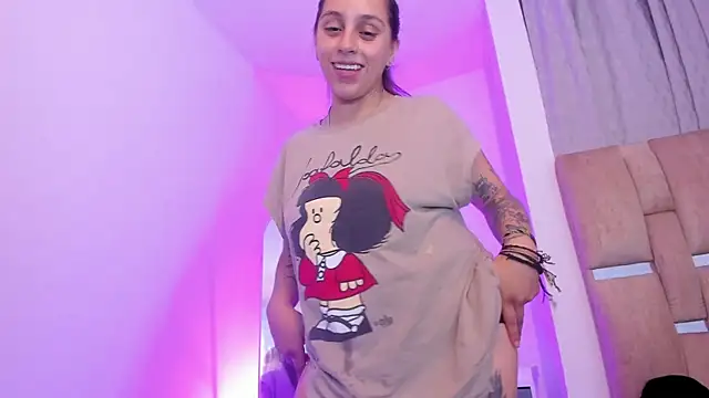 JulianaCarter's cam snapshot