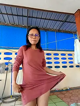 Mama_Eva_1 live sex cam