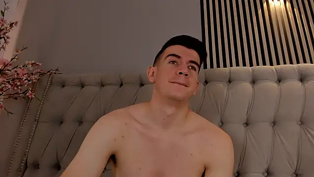 MikaelSlow live sex cam