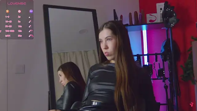 SweetySonya live sex cam