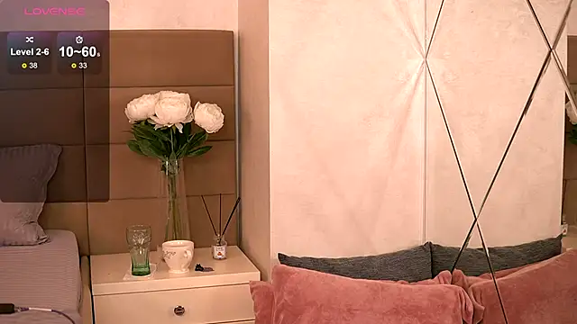 KyraCase live sex cam