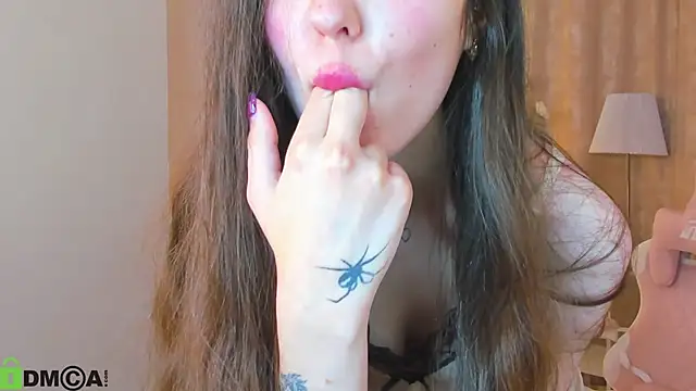 LiraRevery's cam snapshot