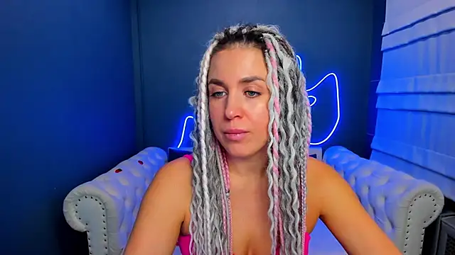 rock_n_roxy's cam snapshot