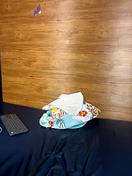 Megan_Fox95's cam snapshot