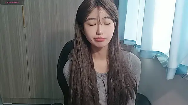 Yyoo-99's cam snapshot