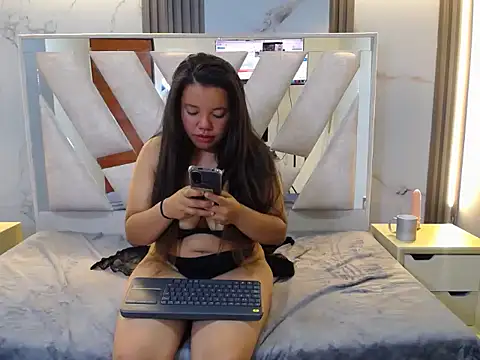 carolinesmithcf's cam snapshot