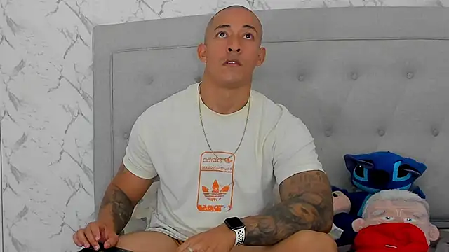 luigiferrara's cam snapshot