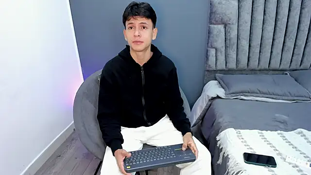 stephane_rouss's cam snapshot