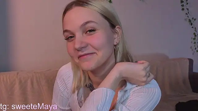 KelleDomin live sex cam