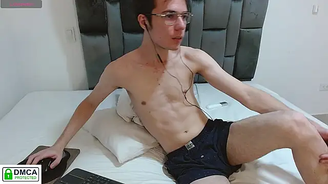 SaccharineSin's cam snapshot