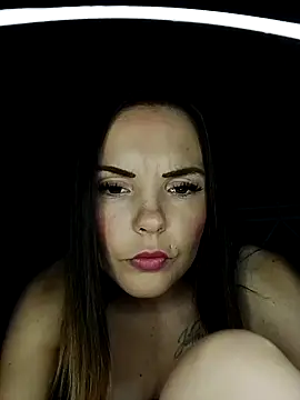 SexyLoLoUK's cam snapshot