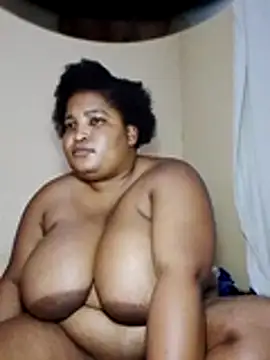 MassiveBoobsxxxx live sex cam