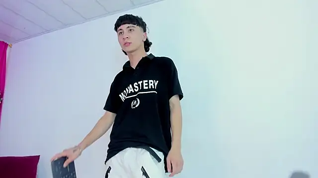 XaanderGrey live sex cam