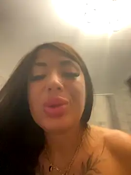 RuslanaXX live sex cam