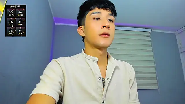 tom_Howard live sex cam